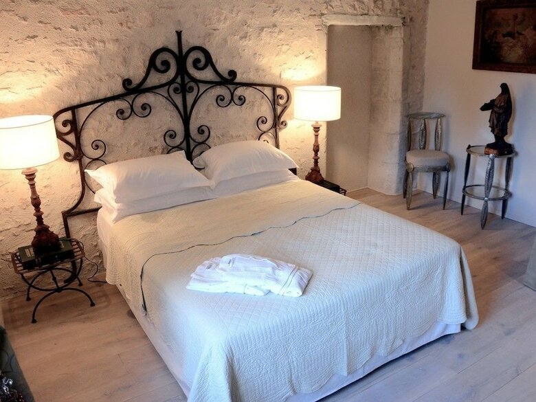 Les Loges De Saint Eloi - G�tes