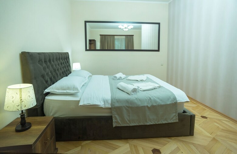 Hotel 9 Rooms