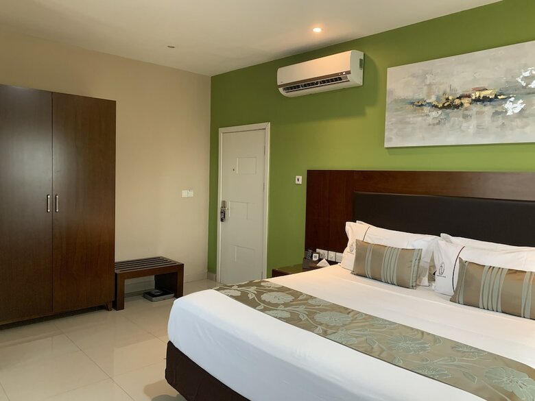 Hotel Frederick's Lodge