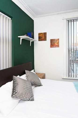 Townhouse @ Camm St