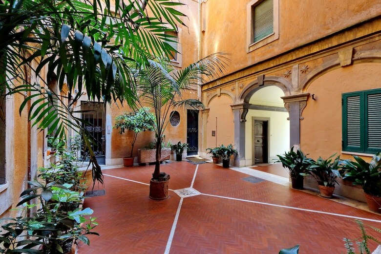 Garibaldi - Wr Apartments
