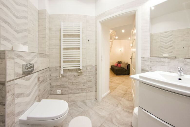 Rister Apartments