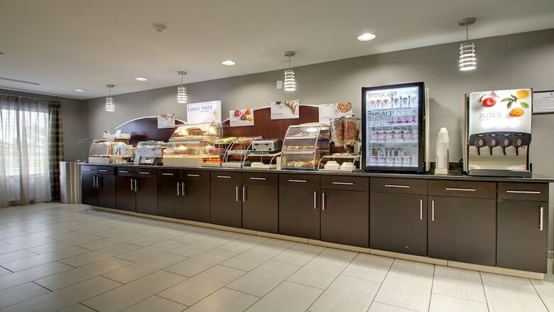 Hotel Holiday Inn Express & Suites Jackson Downtown - Coliseum