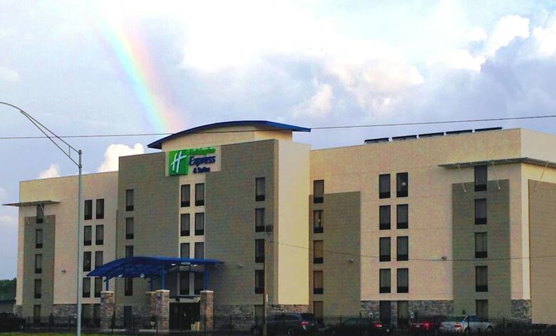 Hotel Holiday Inn Express & Suites Jackson Downtown - Coliseum