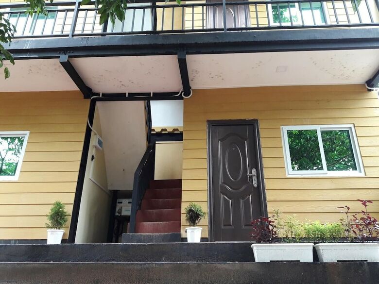 Bed & Breakfast Kaing Villa