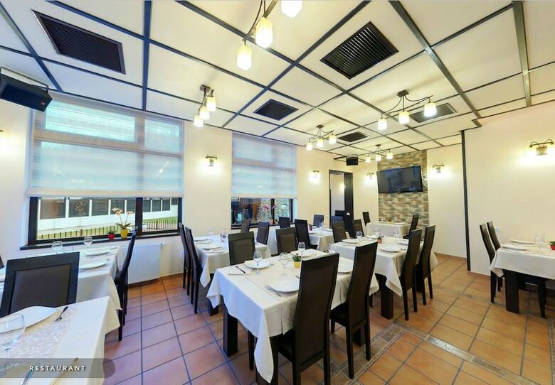 Hotel Hillden Lodge & Restaurant