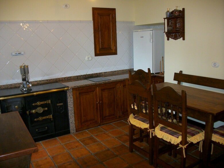 Agroturismo Casa De Aldea Los Glayus