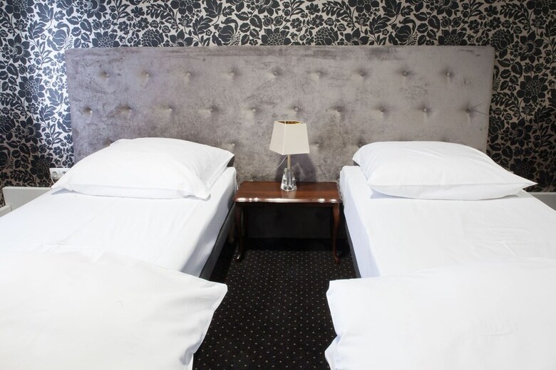 Hotel Matejki 8