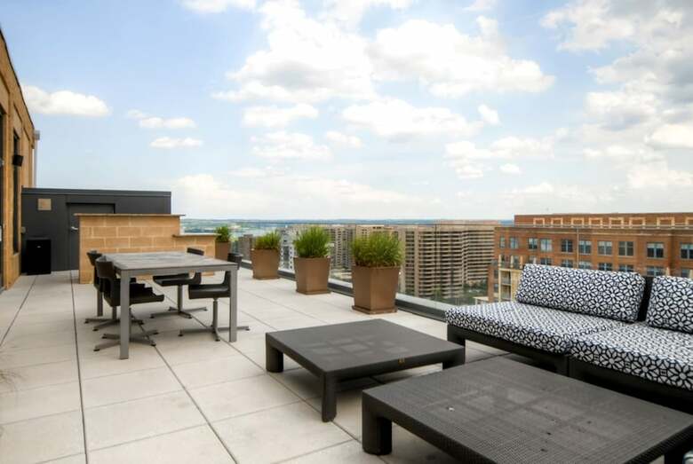 Apartamentos Bluebird Suites In Pentagon City
