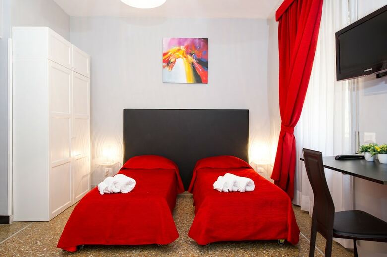 Hotel Domus Fabiola