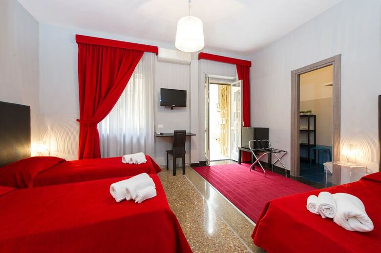 Hotel Domus Fabiola