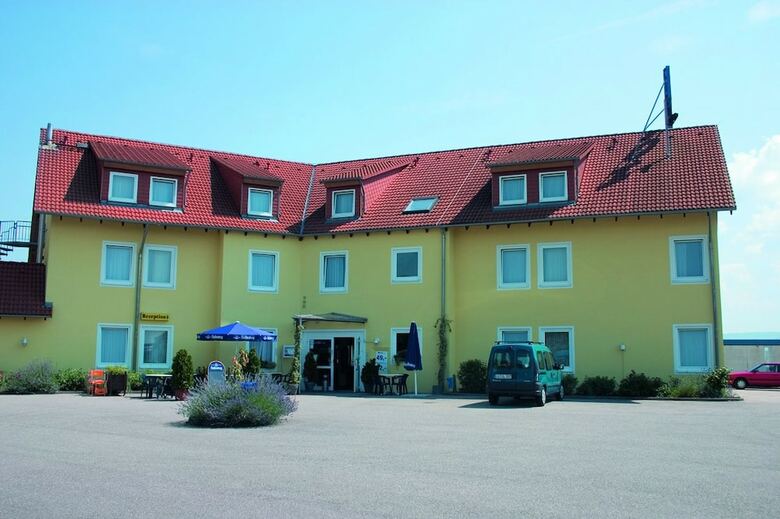 Euro-hotel