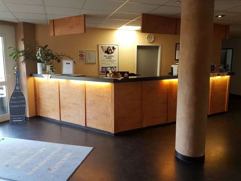 Euro-hotel