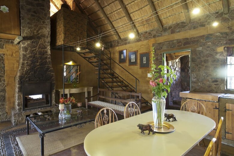 Hotel Lethabo Estate