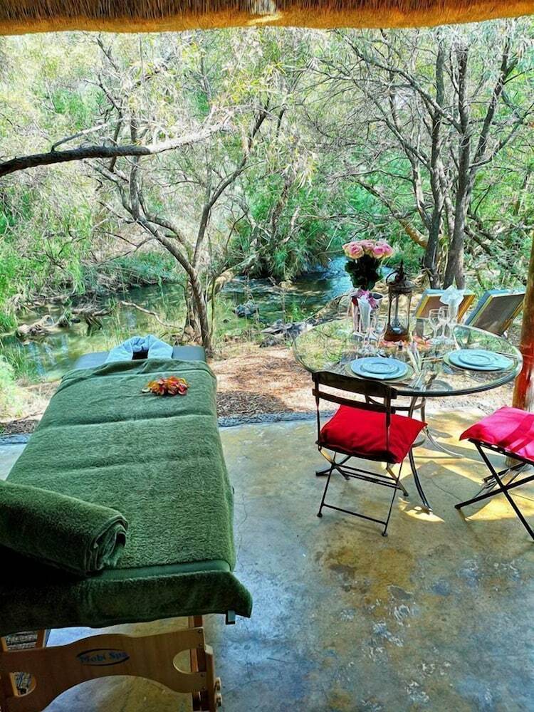 Hotel Lethabo Estate