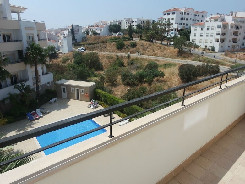 Apartamentos C04 - Pool View 3 Bedroom By Dreamalgarve