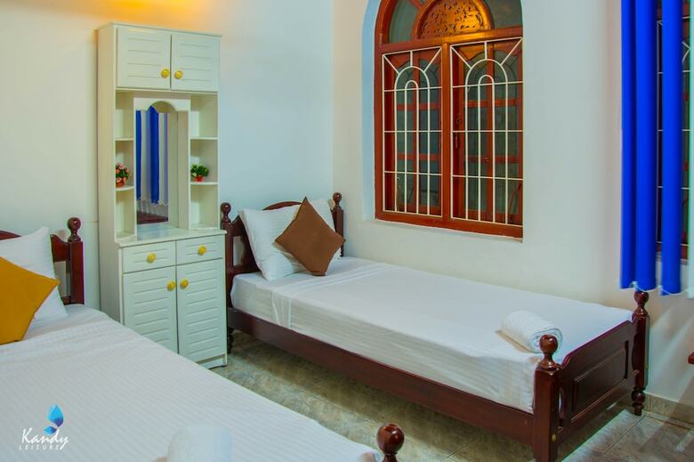 Hotel Kandy Leisure