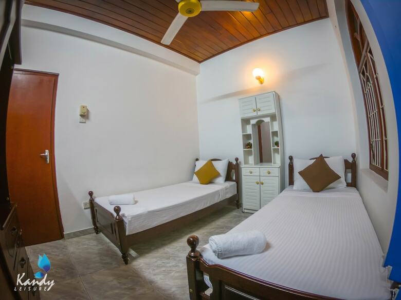 Hotel Kandy Leisure