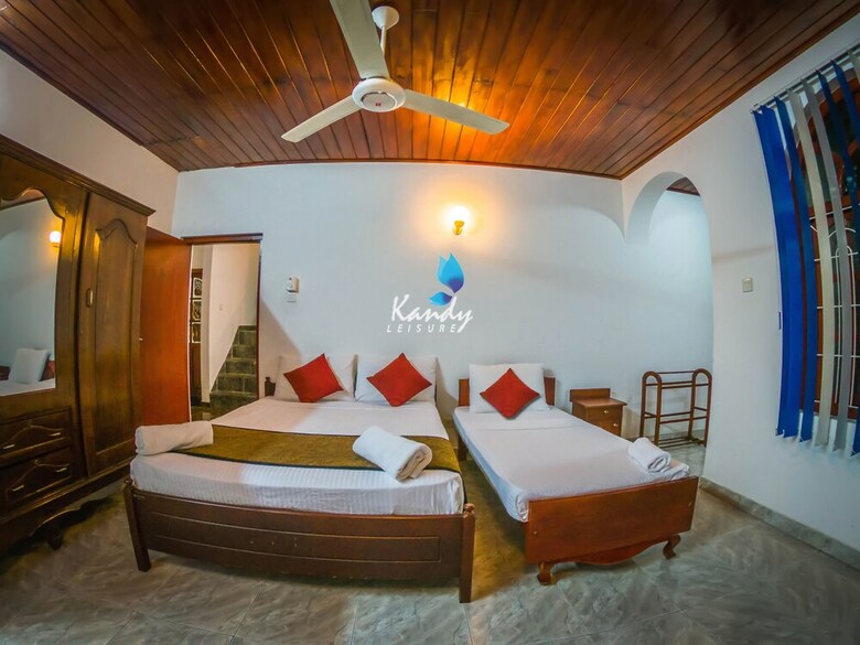 Hotel Kandy Leisure