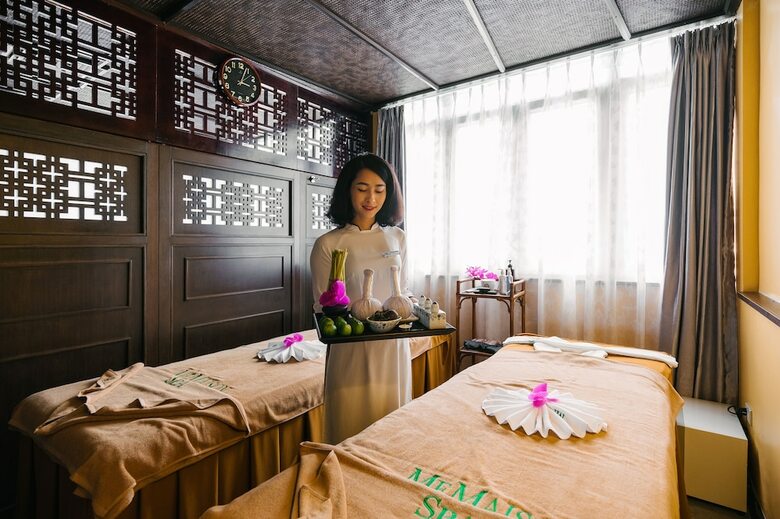 Grand Minerva Hotel