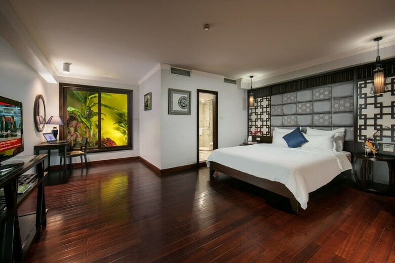 Grand Minerva Hotel