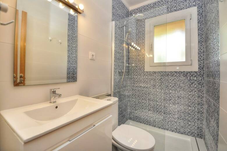 Big Apartment Caprabo