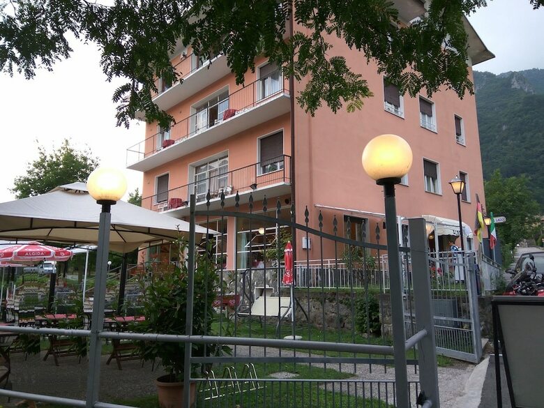 Hotel Al Lago