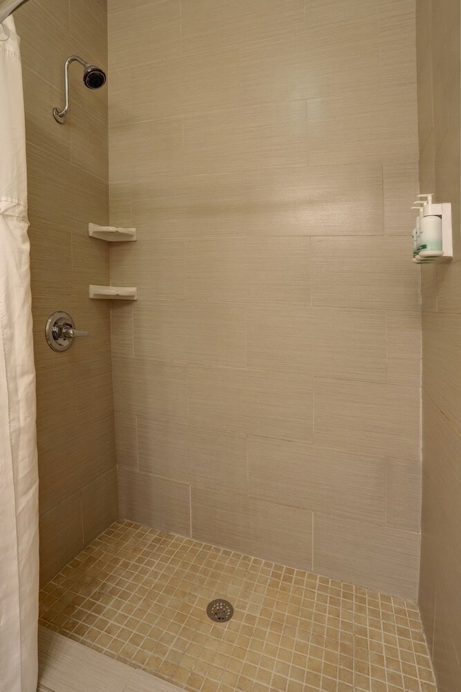 Hotel Greentree Inn & Suites Longview South I-20