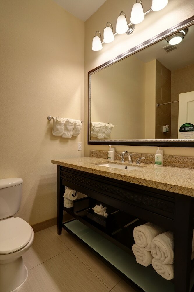 Hotel Greentree Inn & Suites Longview South I-20