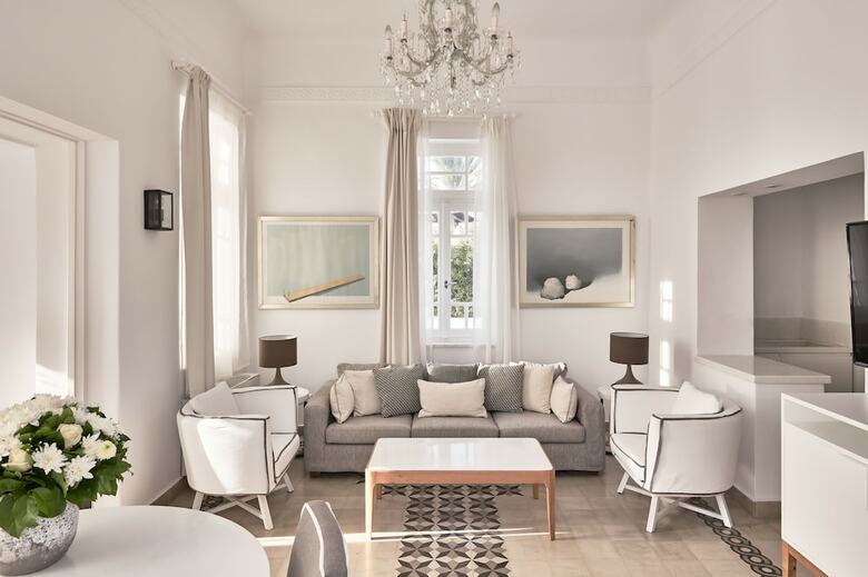 Hotel Vedema, A Luxury Collection Resort, Santorini
