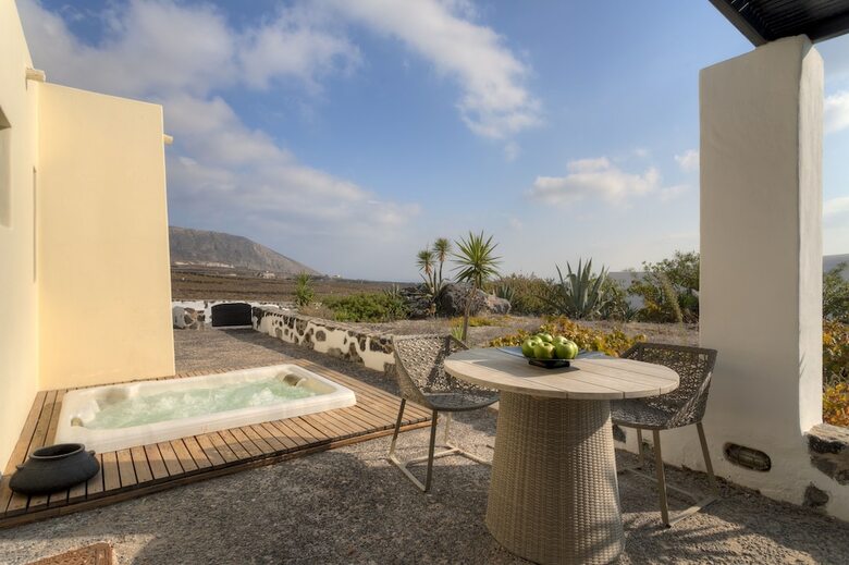 Hotel Vedema, A Luxury Collection Resort, Santorini