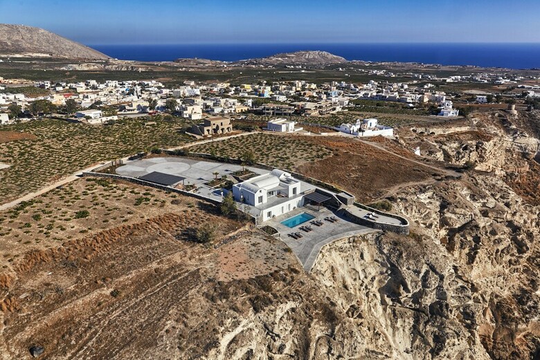Hotel Vedema, A Luxury Collection Resort, Santorini