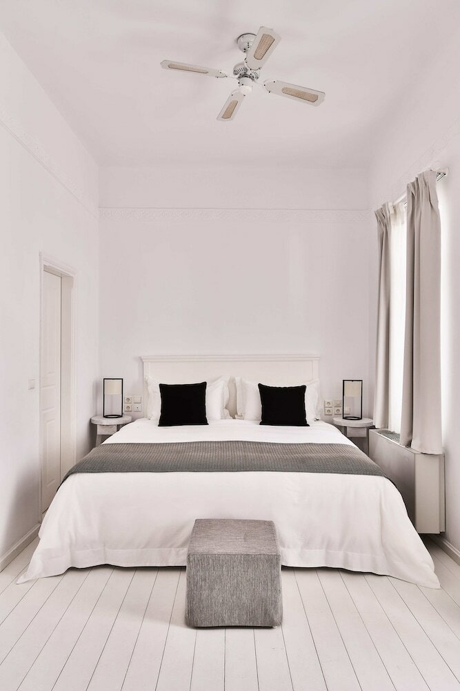 Hotel Vedema, A Luxury Collection Resort, Santorini