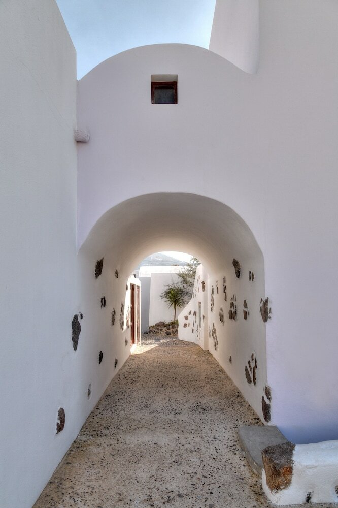 Hotel Vedema, A Luxury Collection Resort, Santorini