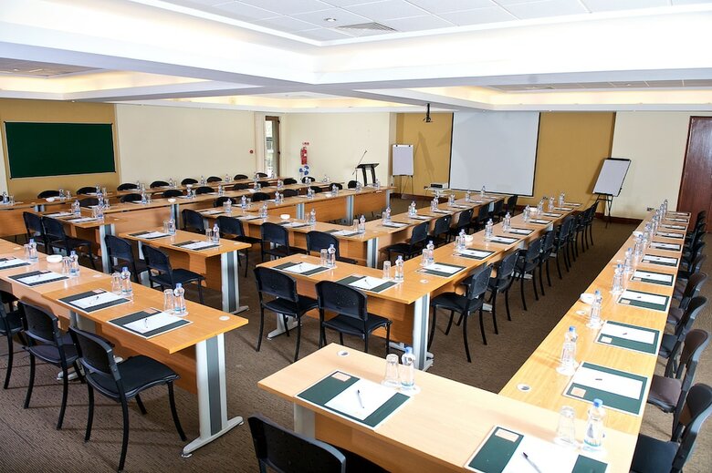 Hotel Great Rift Valley Lodge And Golf Resort