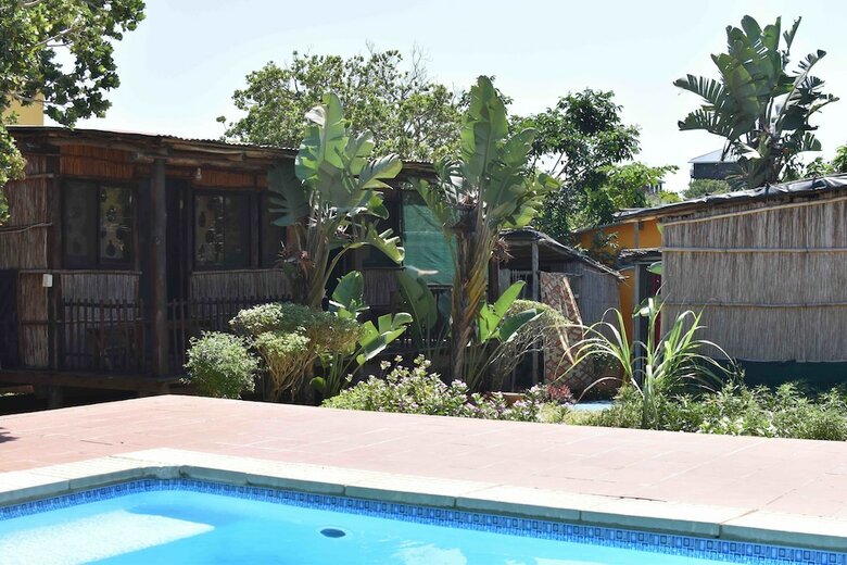 Hotel Gamboozini Lodge