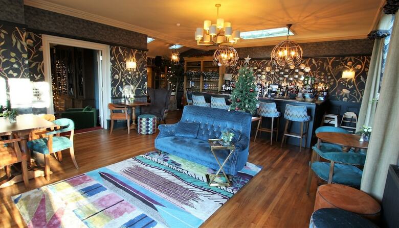 Hotel Ravenstone Manor