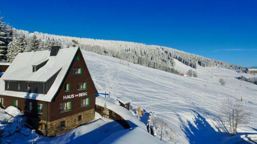 Hostal Haus Am Berg - Pension Direkt Am Skihang