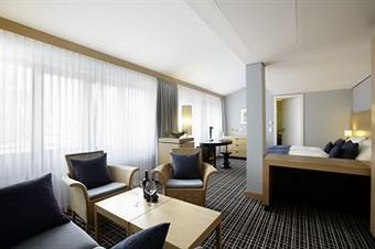 Hotel Esplanade Resort & Spa