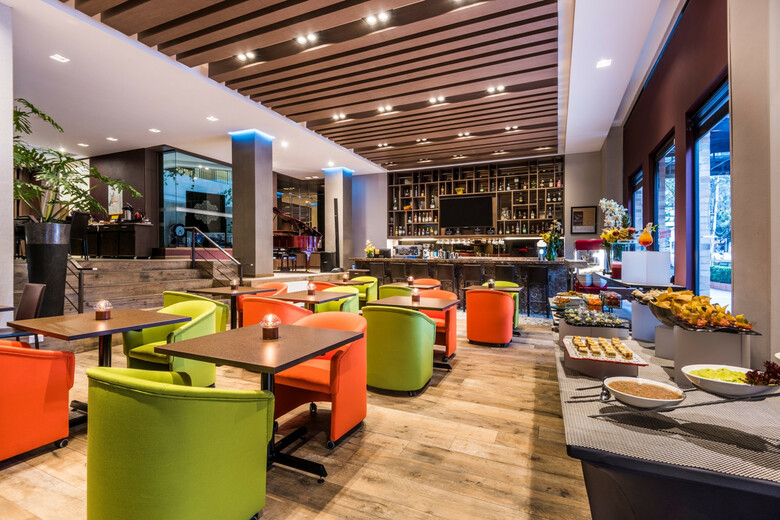 Hotel Embassy Suites By Hilton Bogota - Rosales