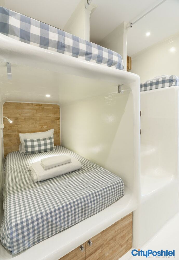 Hostal City Poshtel