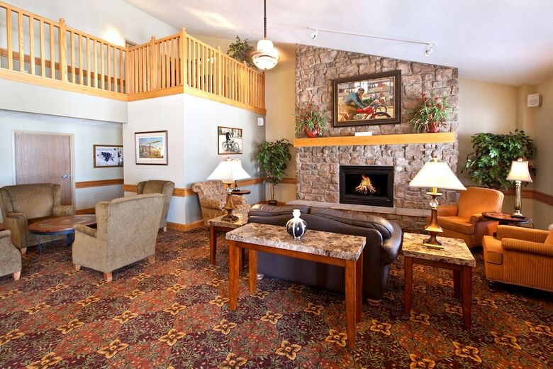 Hotel Americinn By Wyndham Anamosa