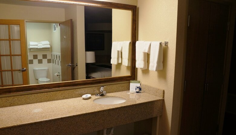 Hotel Americinn By Wyndham Anamosa