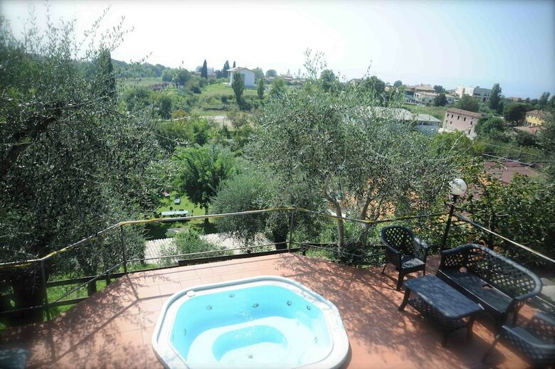 Holidays Residence
