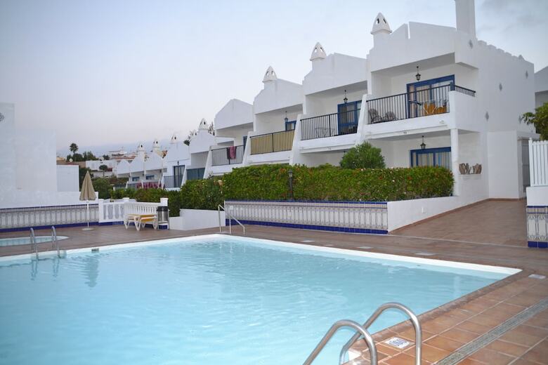 Apartamentos Mari House