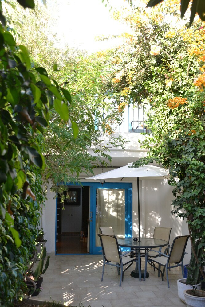 Apartamentos Mari House