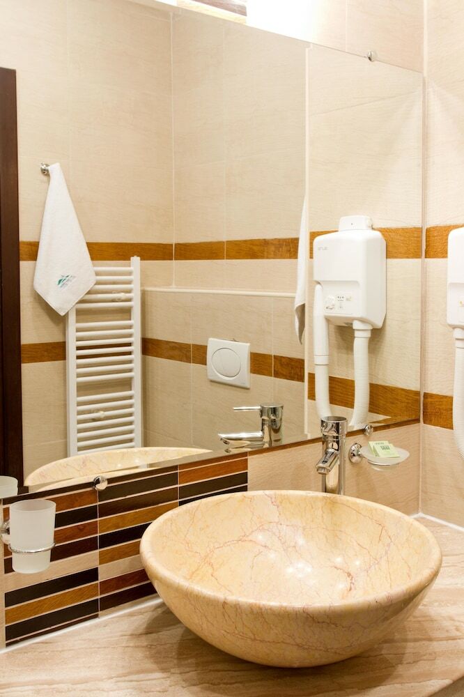 St. Ivan Rilski Hotel & Apartments