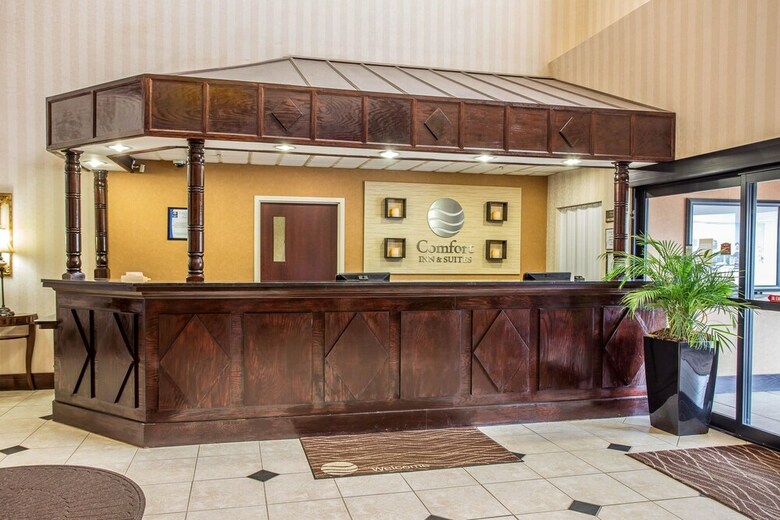 Hotel Comfort Inn & Suites Ft. Jackson Maingate