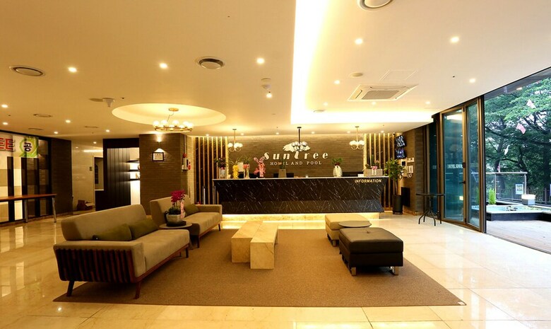 Suntree Hotel