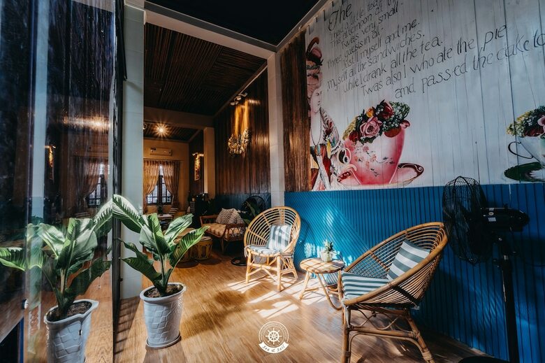 Hotel Sea & Sail Hostel